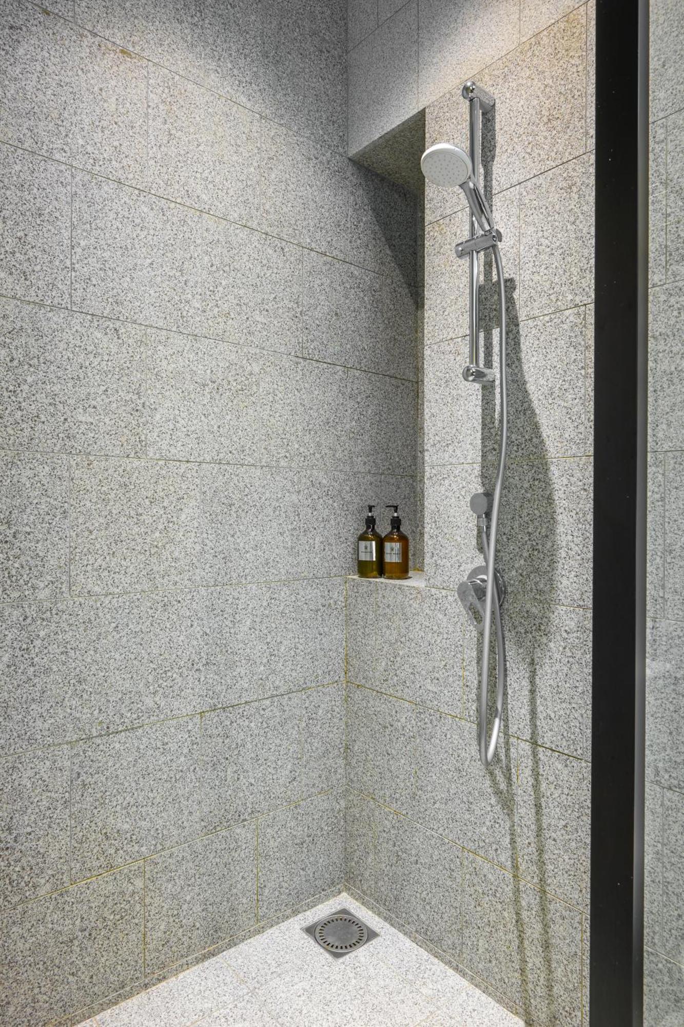 Greystone Scarletz Suites กัวลาลัมเปอร์ ภายนอก รูปภาพ